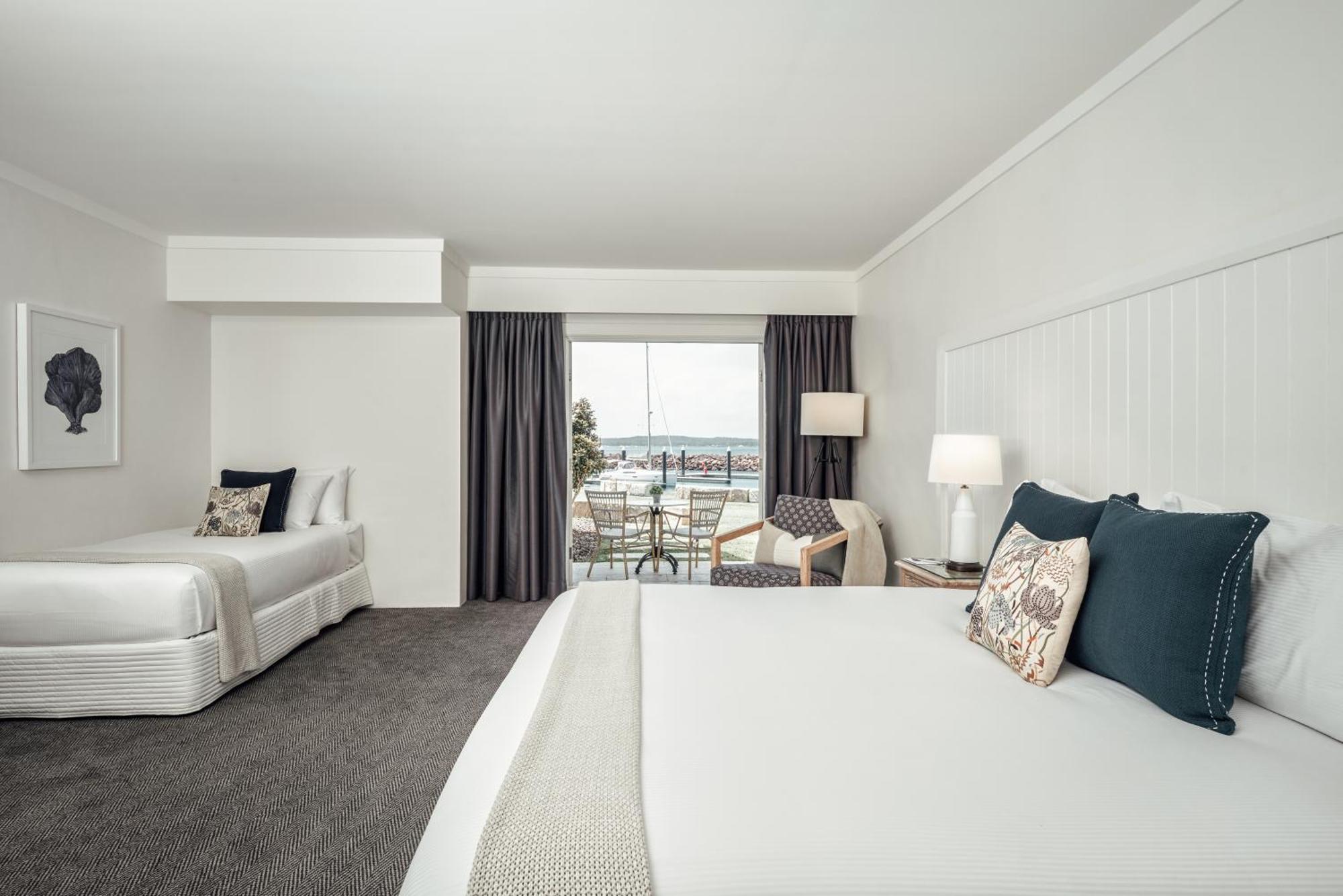 Hotel Anchorage Port Stephens Corlette Habitación foto